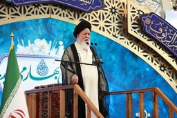 علم‌الهدی: توسعه فحشاء در جامعه را ببینید