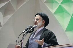 امام جمعه موقت بیرجند: رسانه‌ها ابزار اصلی دشمن برای مدیریت افکار عمومی هستند

