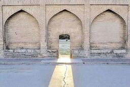 هشدار مهم درباره وضعیت فرونشست در اصفهان: روزی می‌رسد که جمعیت ۲.۵ تا ۳ میلیون نفر را در اصفهان و اطراف آن تخلیه کنیم