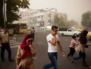 تداوم وزش باد شدید و گرد و خاک در تهران

