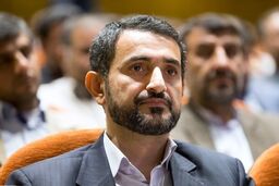 نماینده مجلس: دادستانی کل موظف است ظریف را ارشاد کند 
