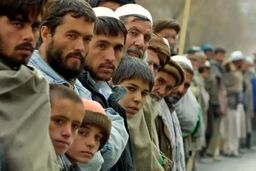 بازگشت ۱.۲ میلیون تبعه افغان از مرز دوغارون