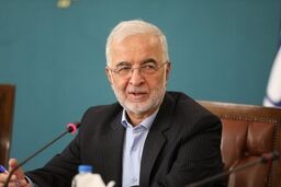 وزیر کشور: برق پایدار تنها با انرژی‌های پاک ممکن است