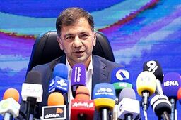 کریمی: داوری‌ها جای تأسف دارد؛ از تاج درخواست برخورد با ستاد علیه تراکتور کردم