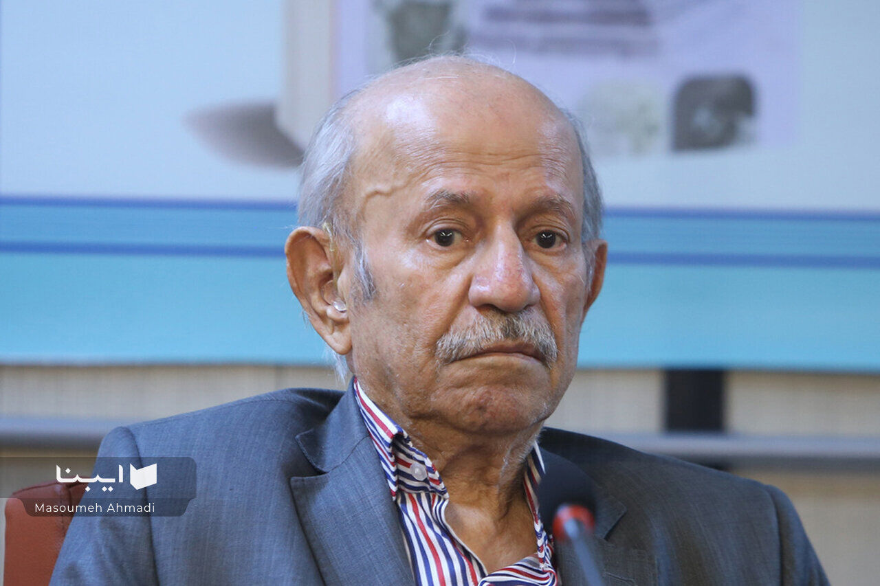 درگذشت استاد ادبیات فارسی 