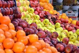 قیمت برخی میوه‌ها و سبزیجات داخلی و وارداتی اعلام شد