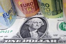 پنج بانک بزرگ کشور برای راه‌اندازی بازار اسکناس ارز اعلام آمادگی کردند

