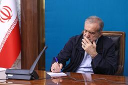 رئیس‌جمهور: فداکاری پرستاران و کادر درمان در روزهای سخت، مایه عزت ایران است