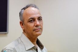 این اظهارات یعنی دعوت به حمله نظامی به کشور!
