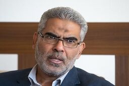هشدار نماینده مجلس: سیاست‌های غلط ارزی از اسنپ‌بک مخرب‌تر است