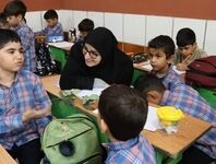 در انتظار مهری متفاوت
