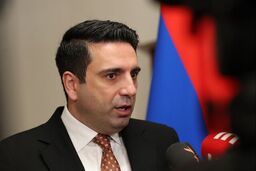 واکنش رئیس مجلس ارمنستان به اختلافات با ایران