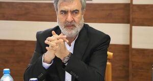 عزیزی: کشورهای منطقه باید برای تأمین امنیت خود به‌دنبال راهکارهای منطقه‌ای باشند