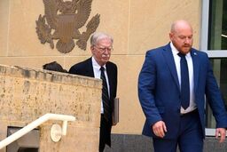 جان بولتون اتهام نگهداری غیرقانونی اسناد طبقه‌بندی‌شده را پذیرفت

