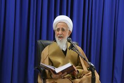 جوادی آملی: ماموریت جامعه‌سازی رفع جاهلیت است