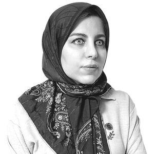سمیه متقی