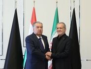 تاکید پزشکیان بر ضرورت گسترش همکاری‌های تهران و دوشنبه در دیدار با امامعلی رحمان

