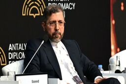 خطیب‌زاده: اسنپ‌بک آخرین کارت اروپا را هدر می‌دهد