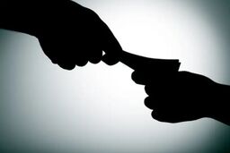 هشدار وزارت بهداشت درباره فعالیت باندهای فروش صندلی پزشکی