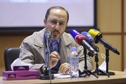 خلجی: مشکل از قلدران جهانی است نه جمهوری اسلامی