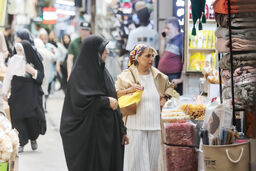 ادامه اختلاف‏‌ها درباره حجاب/گزارشی درباره وضعیت متفاوت برخورد با «بی‏‌حجابی» زنان در تهران و دیگر شهرها