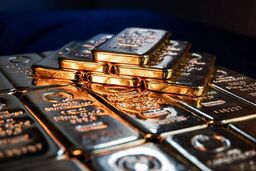طلای جهانی از ۳۰۰۰ دلار عبور کرد!
