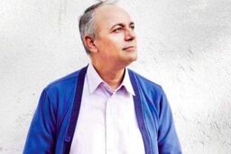 واکنش تند احمد زیدآبادی به اتهام‌زنی رسایی علیه روحانی