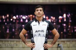 ویدئویی از صعود قاطع محمدمهدی کشتکار به نیمه نهایی کشتی فرنگی قهرمانی جهان