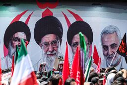 وداع گسترده و حماسی مردم تهران با رهبر فقید انقلاب اسلامی

