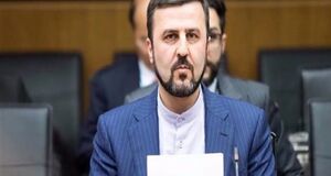 تأکید معاون وزیر امور خارجه بر جنایت حقوق بشری آمریکا در حمله به پرواز ۶۵۵

