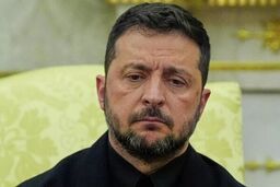 زلنسکی: روسیه برای پایان جنگ باید به دیپلماسی روی آورد
