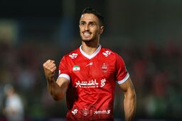 قرارداد ستاره پرسپولیس تمدید می‌شود