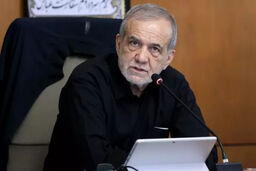 چه کسی پزشکیان را لبه پرتگاه می‌برد؟
