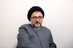 واکنش ابطحی به برکناری وزیر اقتصاد توسط مجلس
