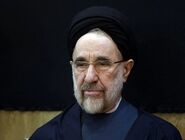 سید محمد خاتمی:  وقتی که مسأله تهاجم خارجی شد و حمله به ایران، همه آمدند برای ایران ایستادند