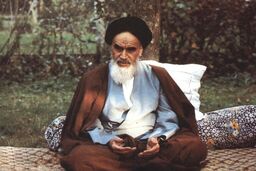 جامعه مدرسین: شجاعت امروز مردم ایران، برگرفته از مکتب خمینی کبیر است