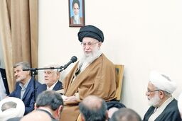 با تاکید بر تصمیم نظام بر گفت‌وگو با آمریکا در عمان/ رهبری: گام‌های اول خوب برداشته شد