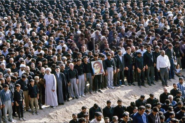 از وحدت کلمه تا وفاق/ ارزیابی اصطلاح ملت و وحدت در سخنان بنیانگذار جمهوری اسلامی ایران