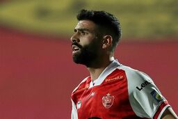 پرسپولیس بازیکن پرحاشیه را بخشید
