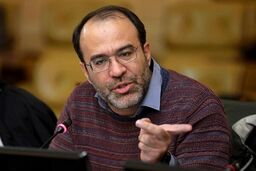 نماینده مجلس: همگان بدانند اکنون نرخ رشد نقدینگی بالای ۴۰ درصد است